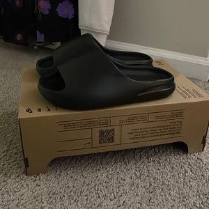 Yeezy slide